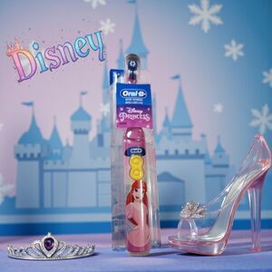 Oral-B Disney Princess Kids Electric Toothbrush - Pink NEW